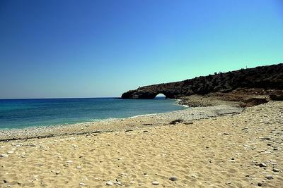 Large photo of Trypiti