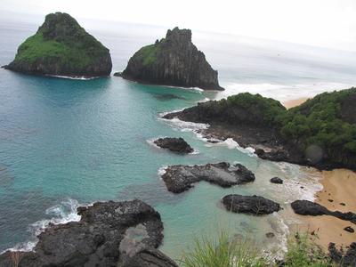 Large photo of Baia dos Porcos